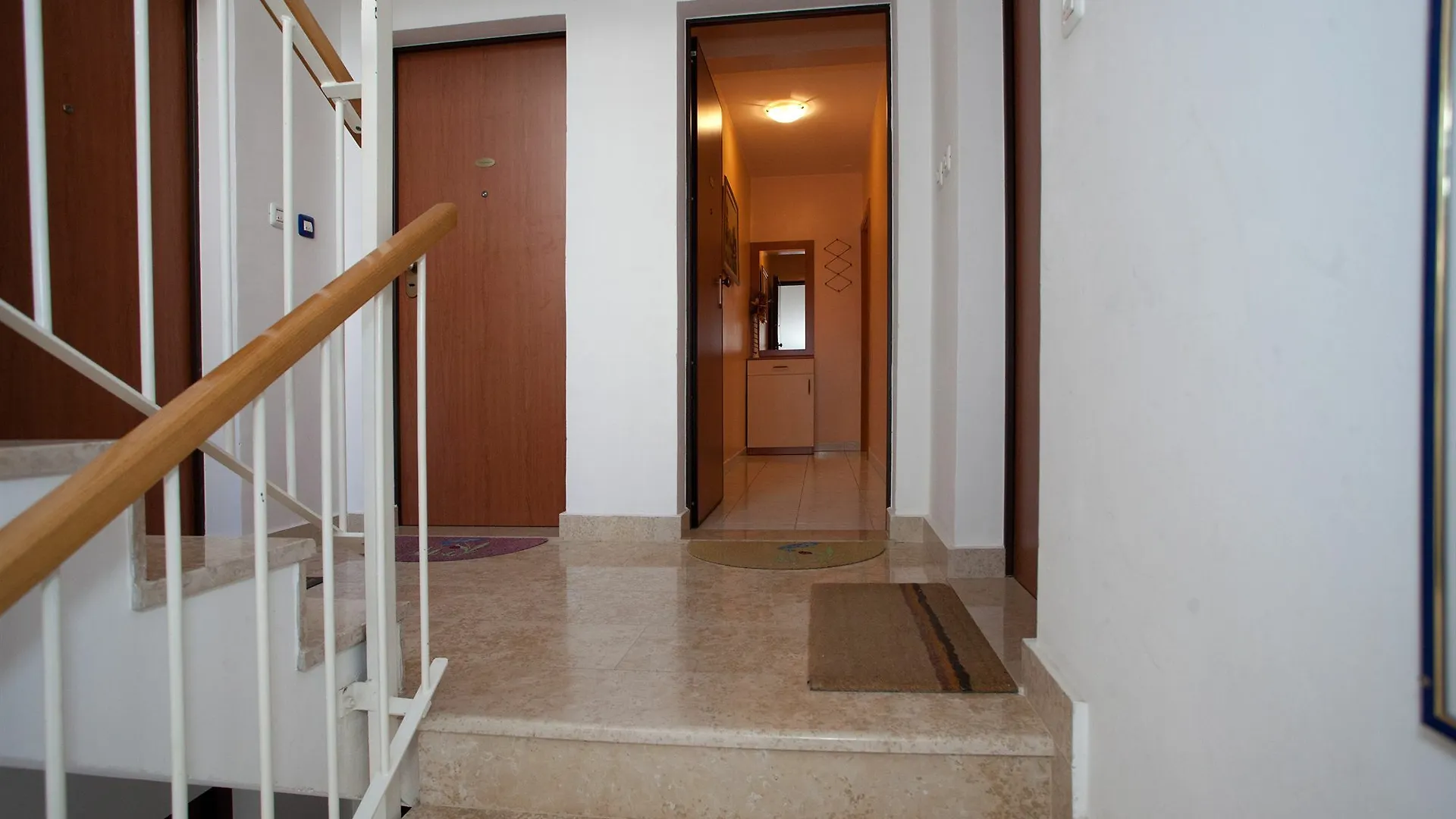 Cro Jet Set On The Beach Split Apartmán